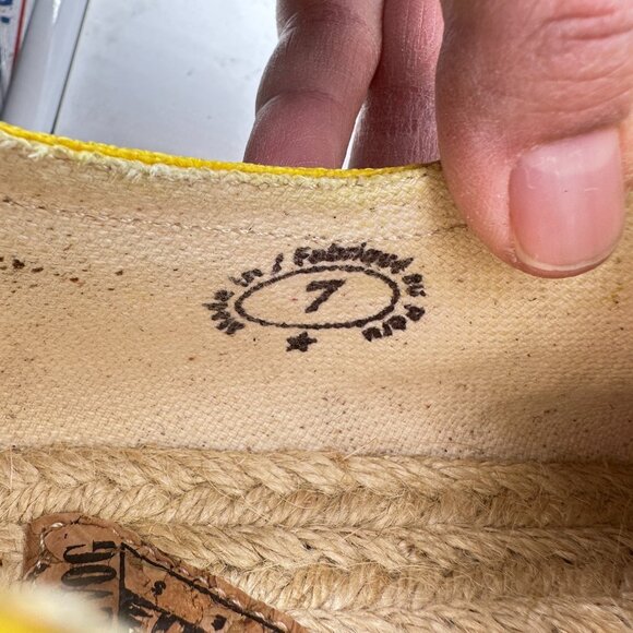 John Fluevog Martin Women Size 7 Yellow Waxed Cotton Platform Espadrilles Shoes - Picture 10 of 11